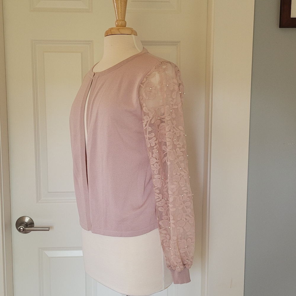Siani Round Neck Cardigan Lace & Pearl Statement Sleeves. Size M